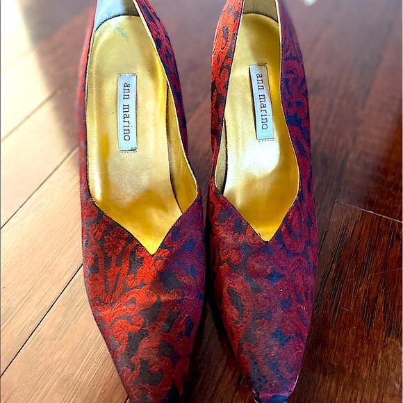 Ann Marino Shoes - Picture 3 of 4